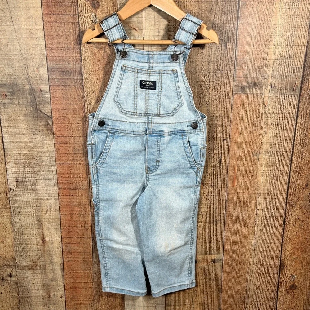 OshKosh B'gosh 2T Denim Overalls Light Wash Toddler Bib Carpenter Jeans